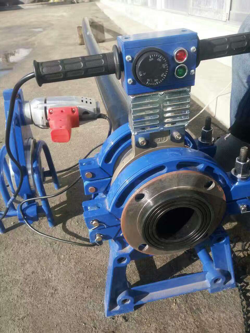 ��װ����