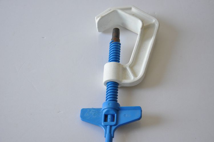 PE��ͨ�����